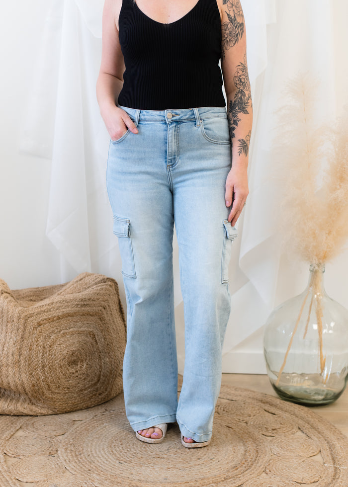 The High Rise Wide Cargo Jeans