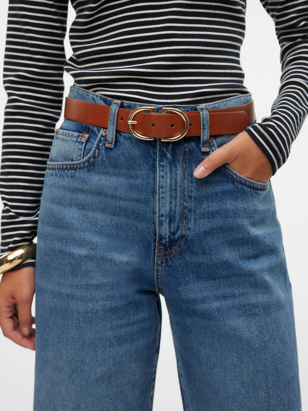 The Sara Coated Belt