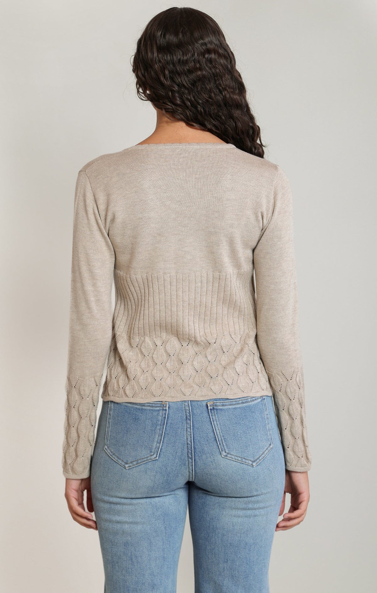 The Clara Cardi