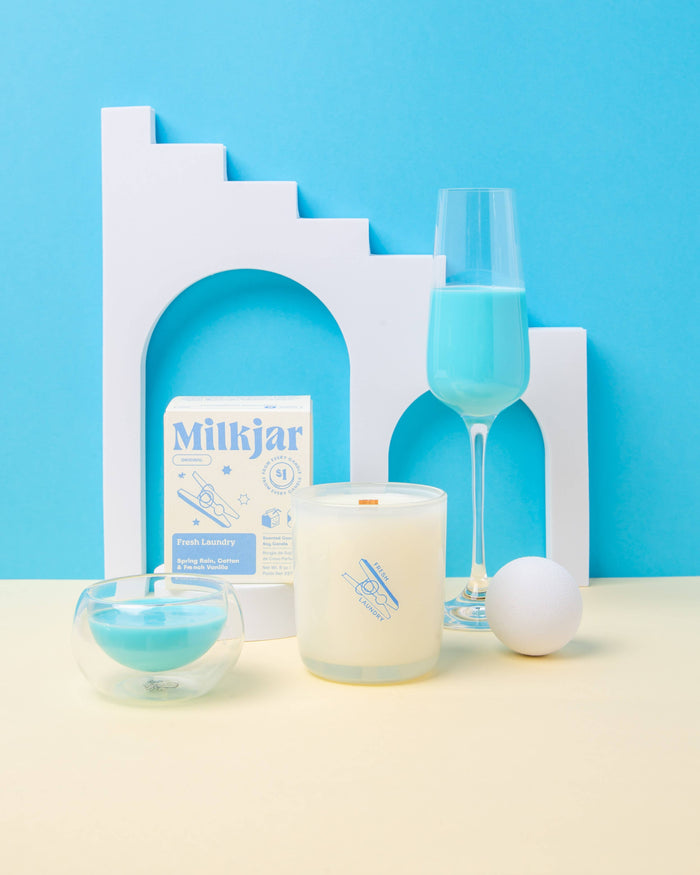 The Fresh Laundry Candle - Rain, Cotton & Vanilla