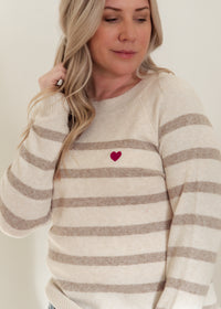 The Doffy Embroidery Pullover