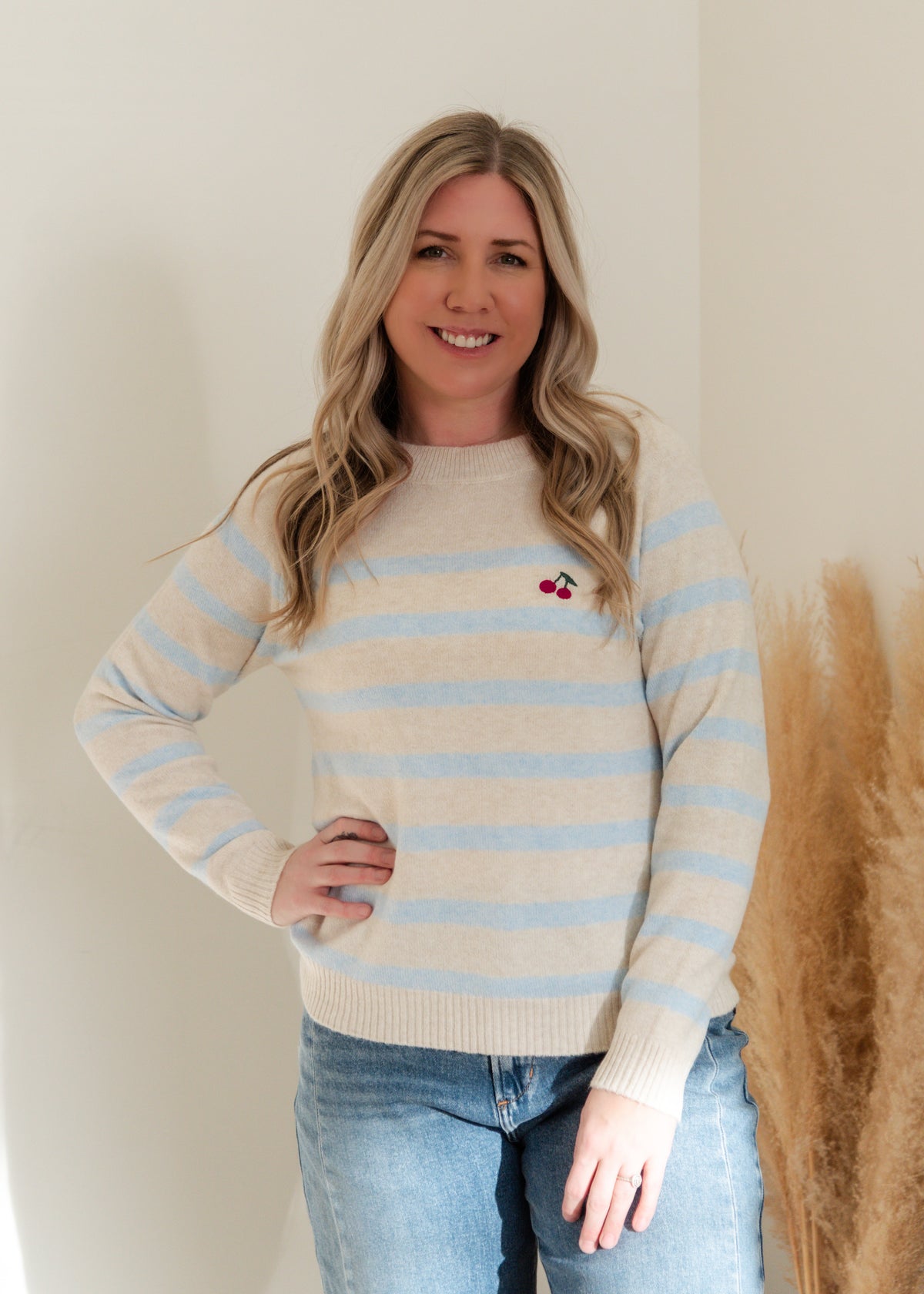 The Doffy Embroidery Pullover