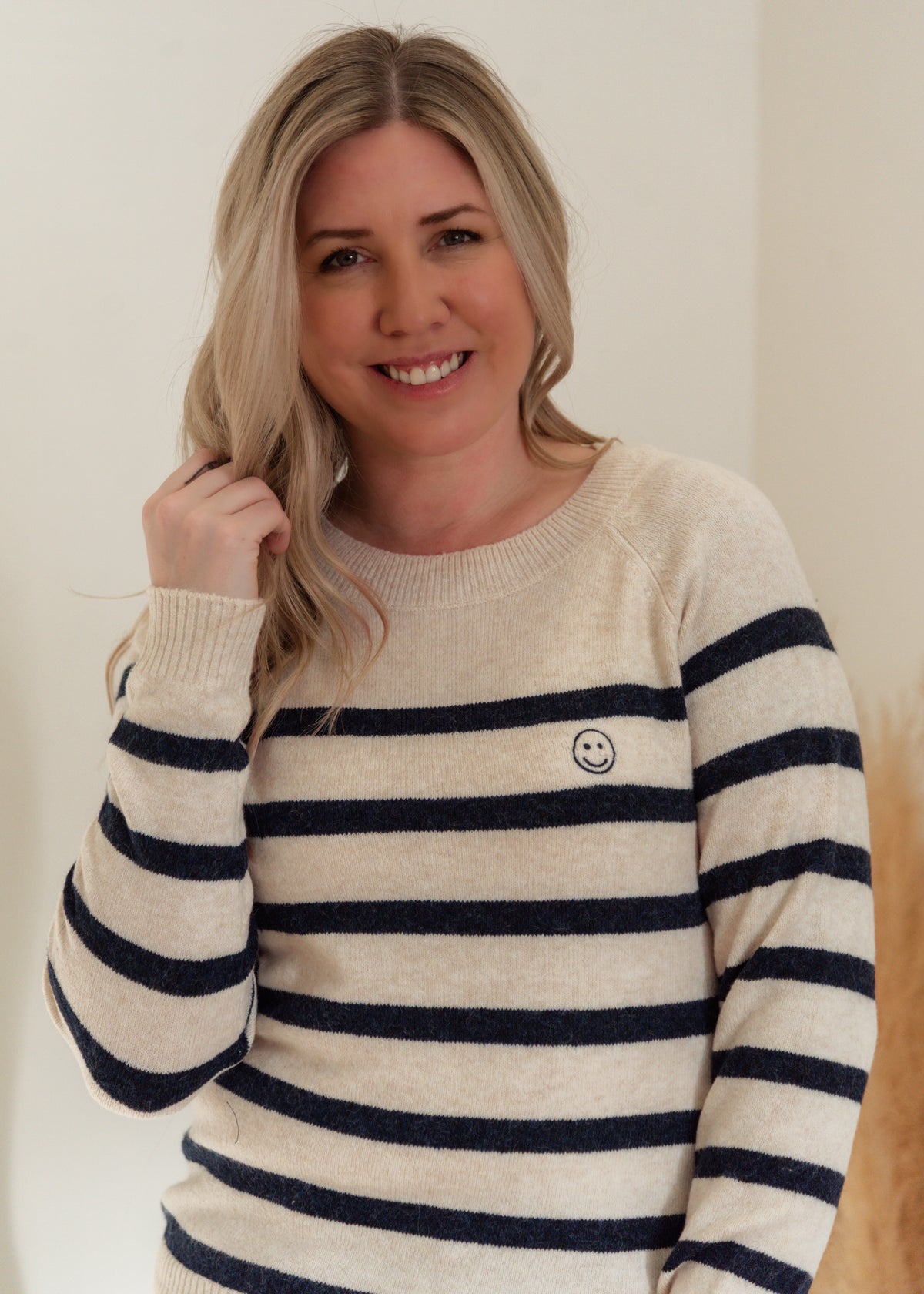 The Doffy Embroidery Pullover