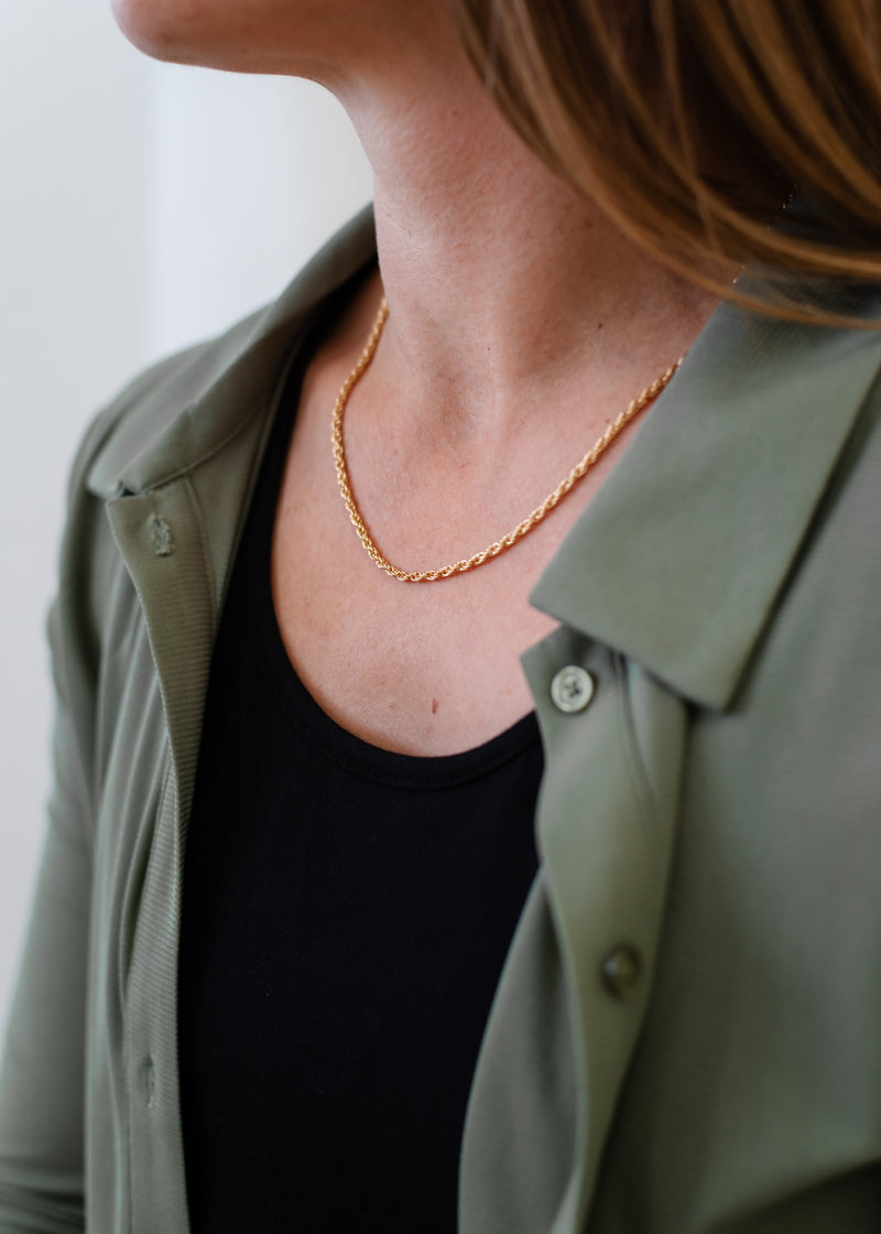 The Twist Chain Necklace