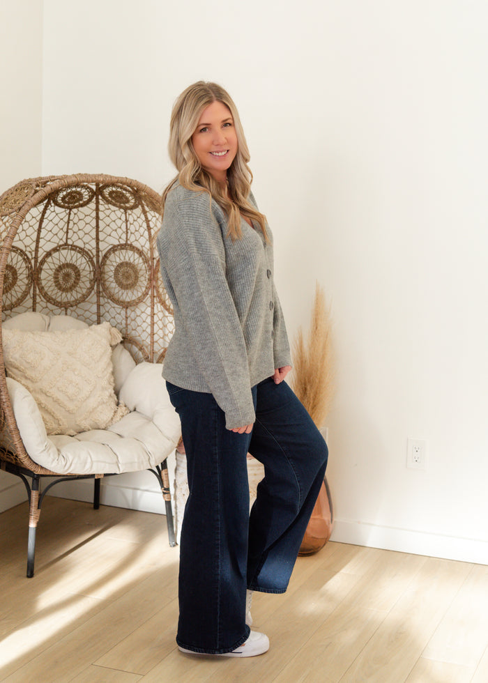 The Chrys Ribbed Cardigan