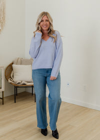 The Besti V-Neck Pullover