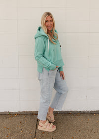 The Aksu Cropped Hoodie