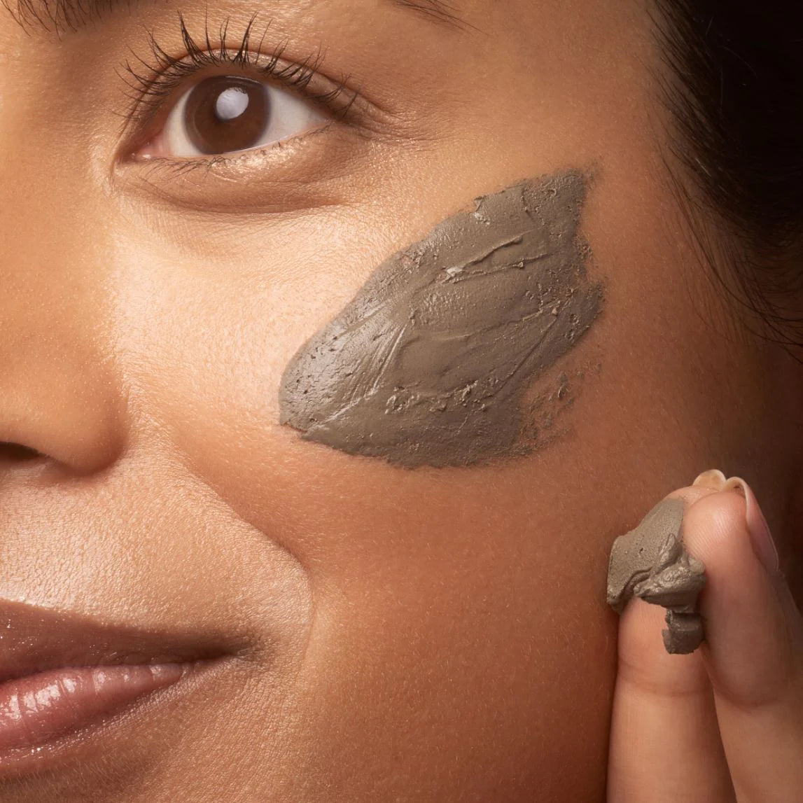 Beauty From Bees-Mud Mask