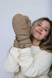 Let It Snow Puffer Mitts