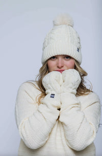 The Marshmallow Cable Lined Mitts