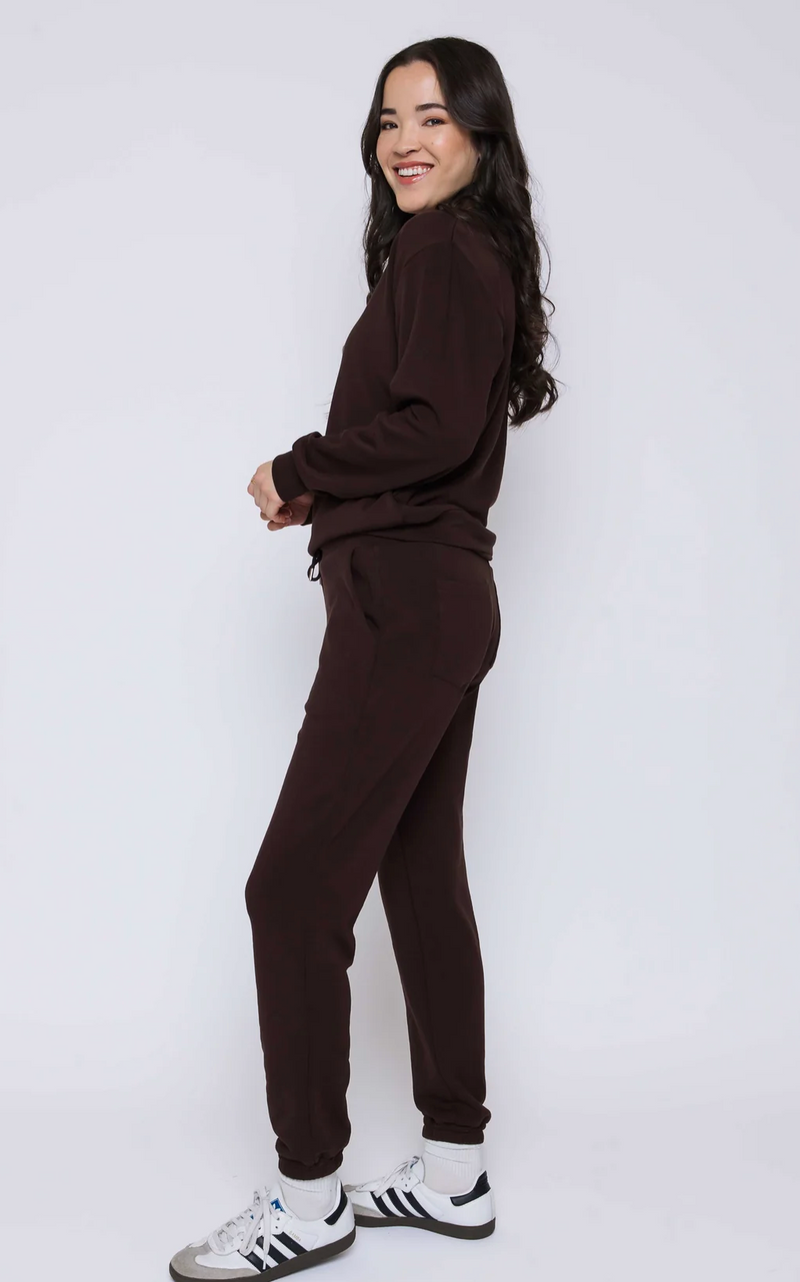 The Jenna Luxe Fleece Crew Neck