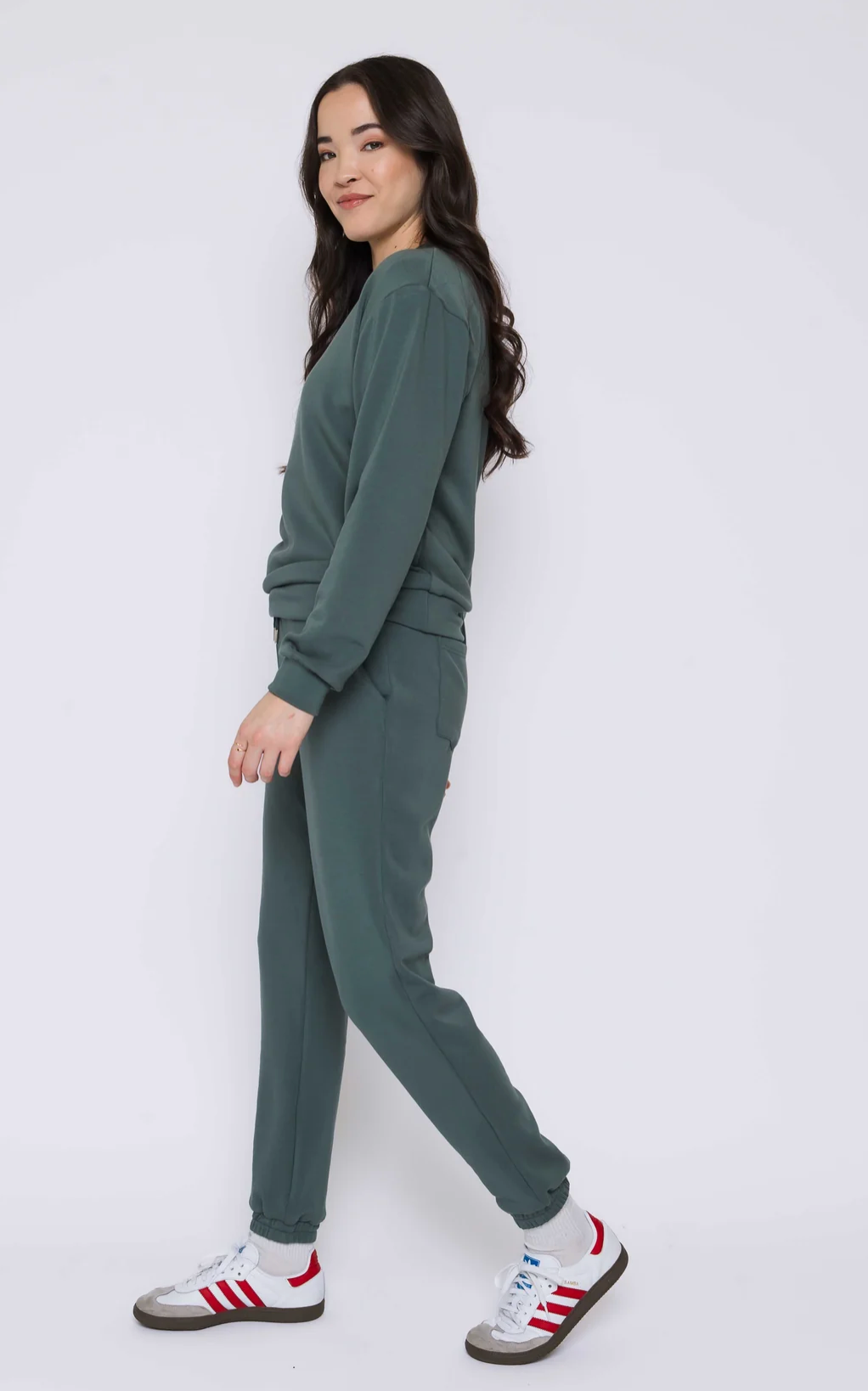 The Jenna Luxe Fleece Crew Neck