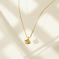 The Shell Charm Necklace
