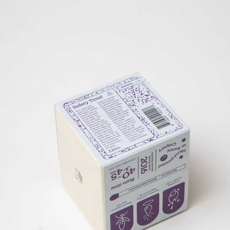 The Blueberry Tea Candle - Blueberry, Amber, Vanilla