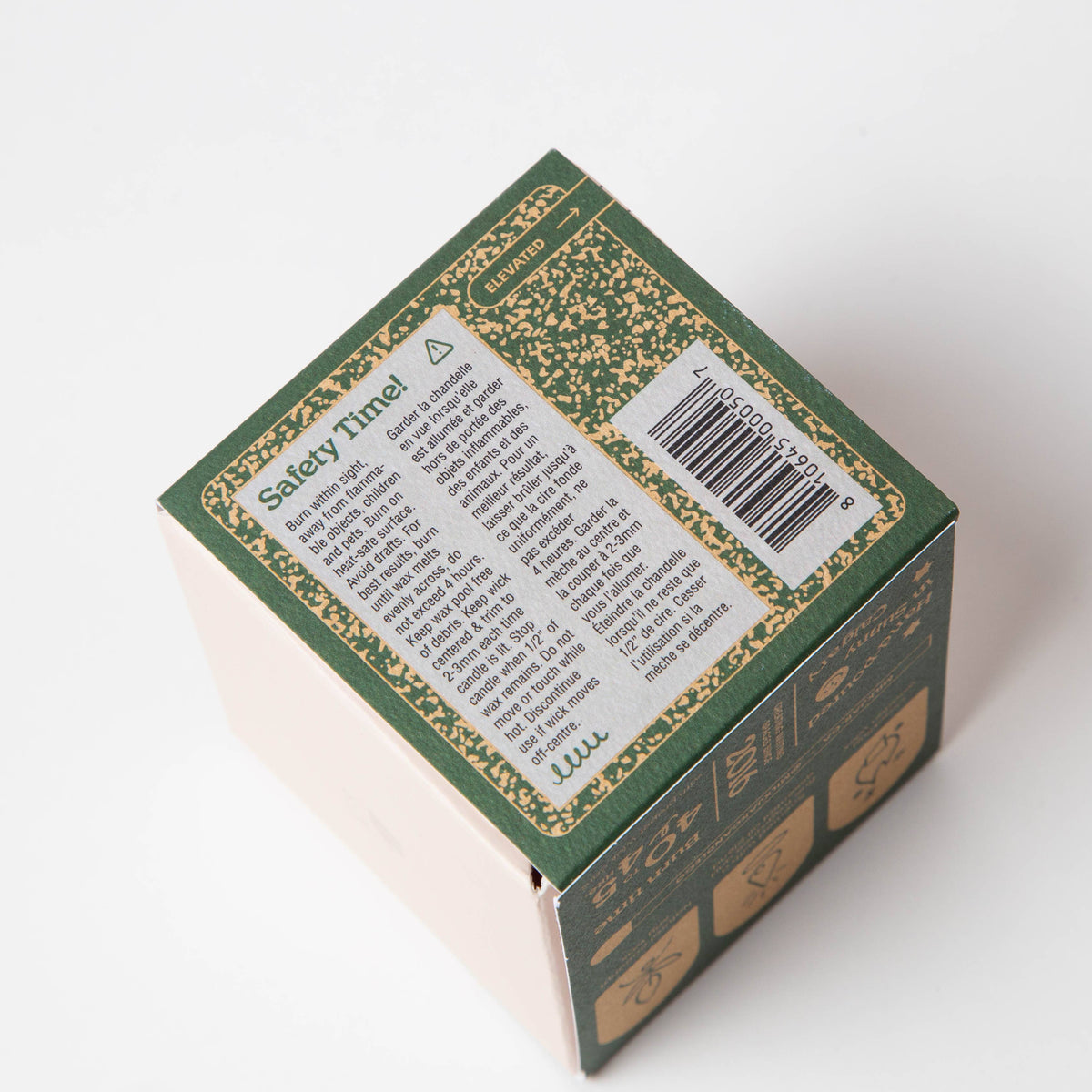 The Garden State Candle - Cedar & Cassis