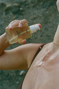 La Vie Aloha Body Glow Oil