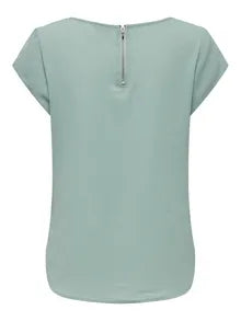 The Vic Solid Top