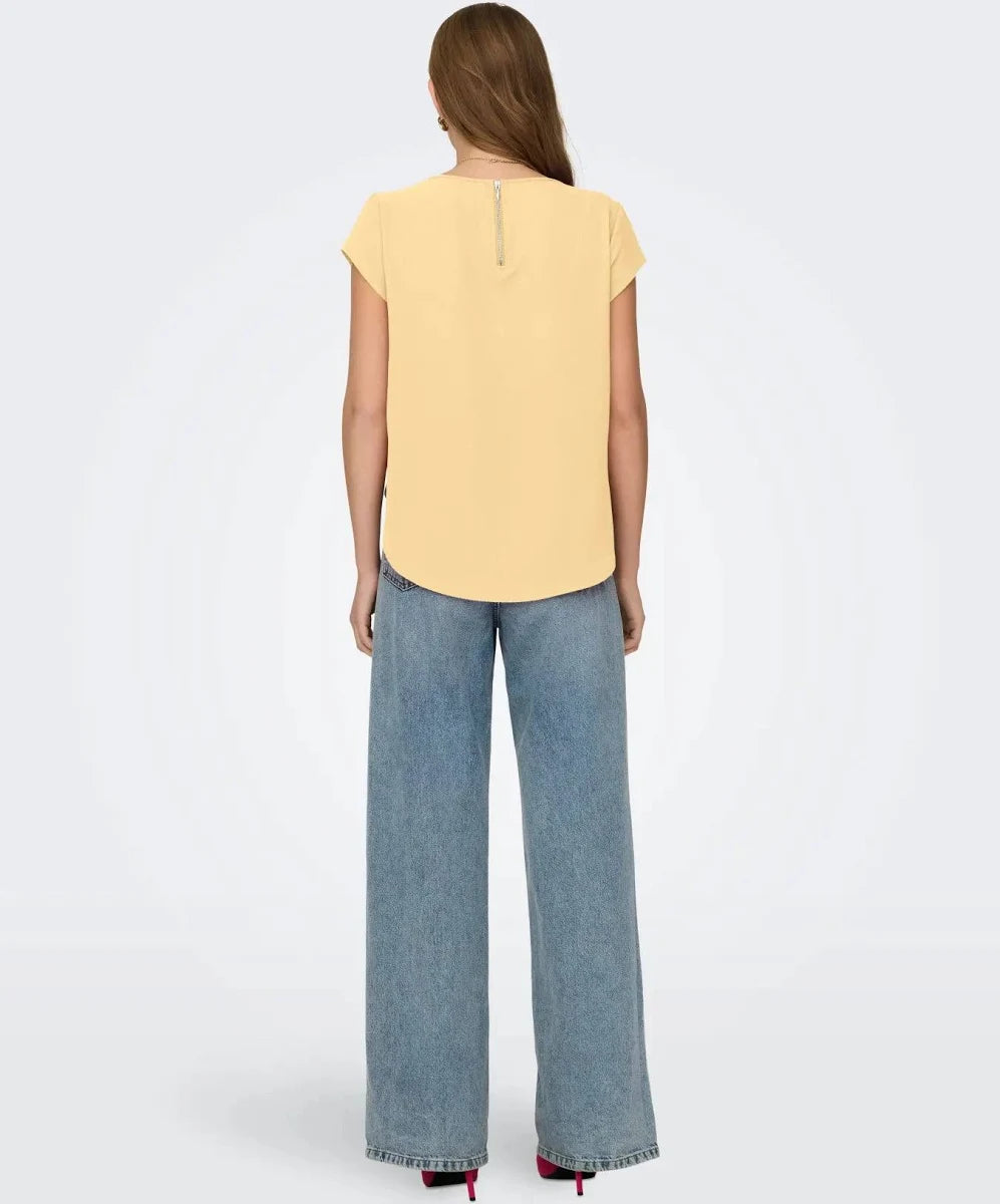 The Vic Solid Top